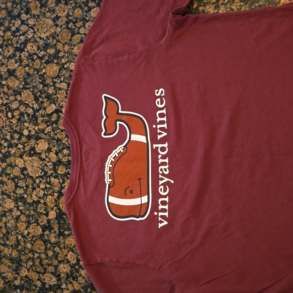 Boys Vineyard Vines shirt XL